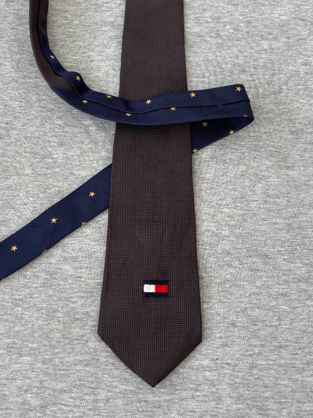 Vintage Tommy Hilfiger Silk Tie Front Flag Logo Preppy Brown Navy Star Old Money